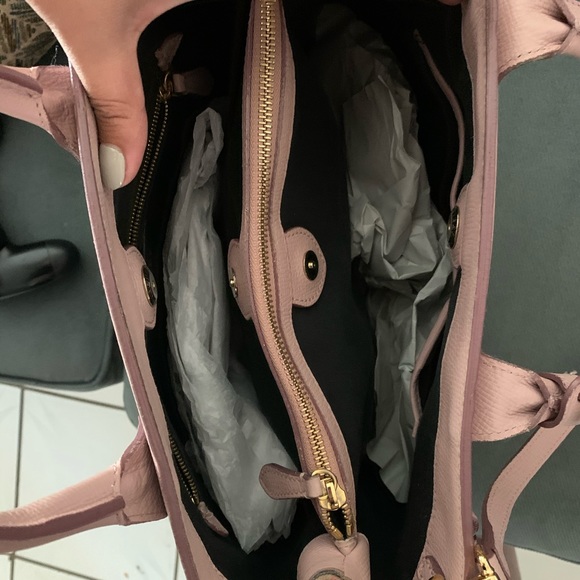 Burberry Banner leather tote - Picture 10 of 16